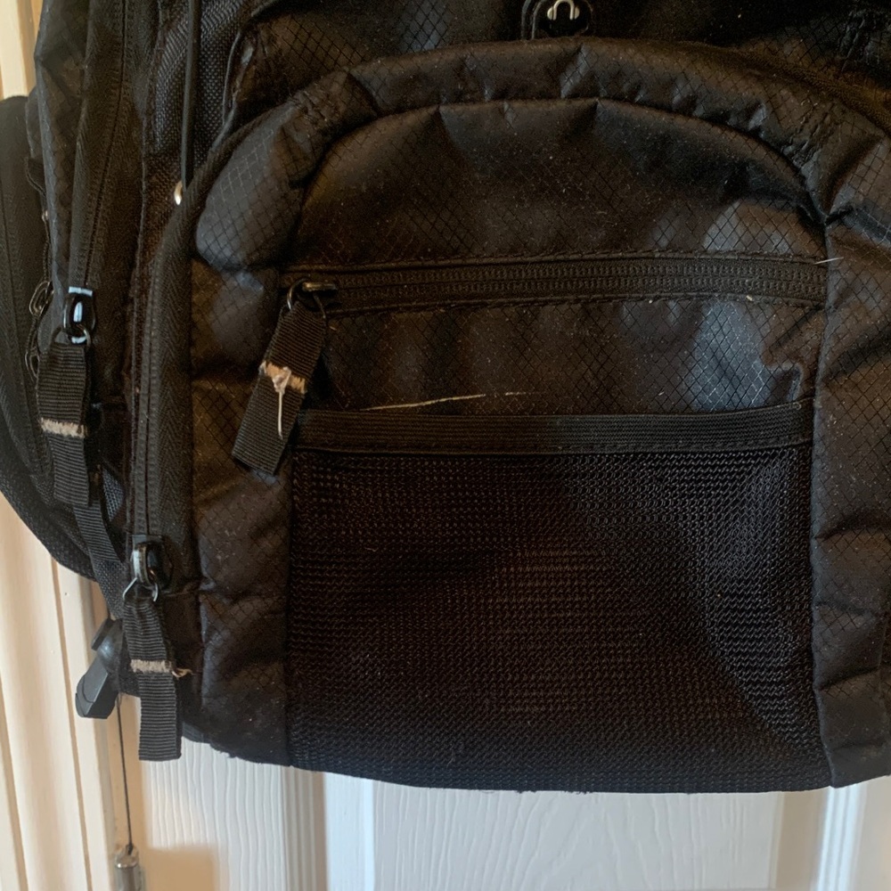 Targus Black Multi-Compartment Backpack - Picture 4 of 11